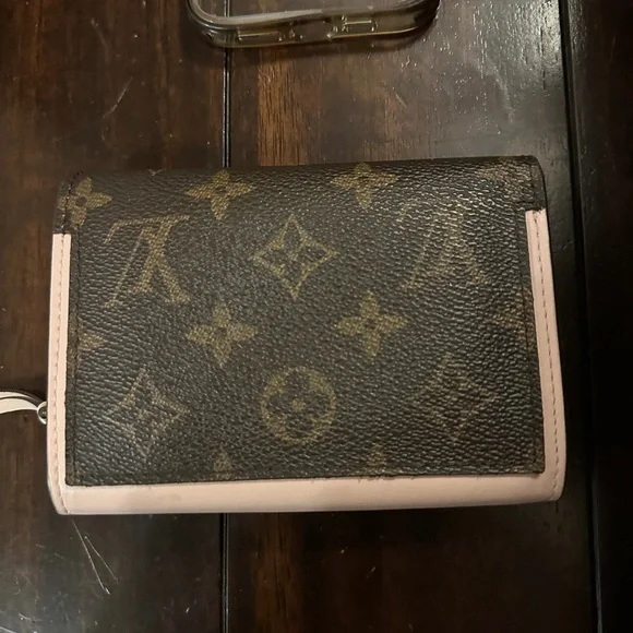Brown Flore Monogram Wallet - Picture 2 of 7